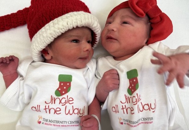 Babies Pia and Noel Mercado