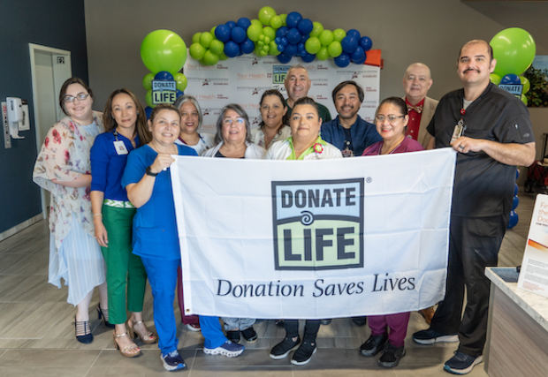 South Texas Health System Edinburg honra las contribuciones de los donantes para salvar vidas durante una celebración especial de la vida