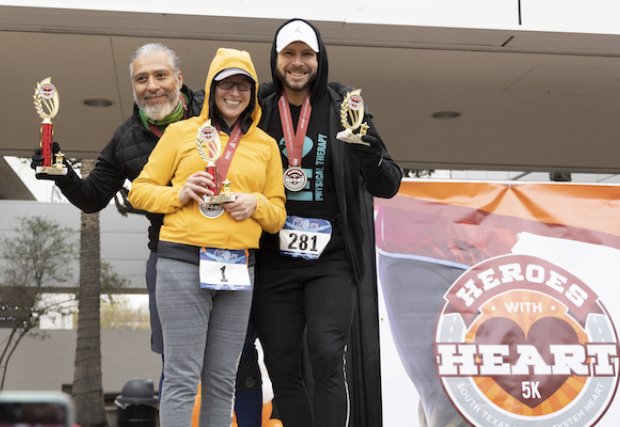 South Texas Health System Heart organiza la octava carrera Heroes With Heart 5K